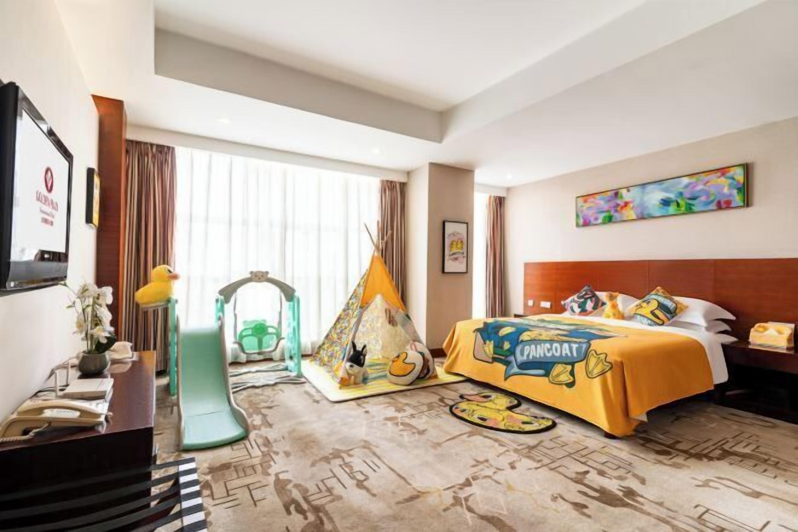 Laptopgeeigneter Arbeitsplatz, kostenloses WLAN