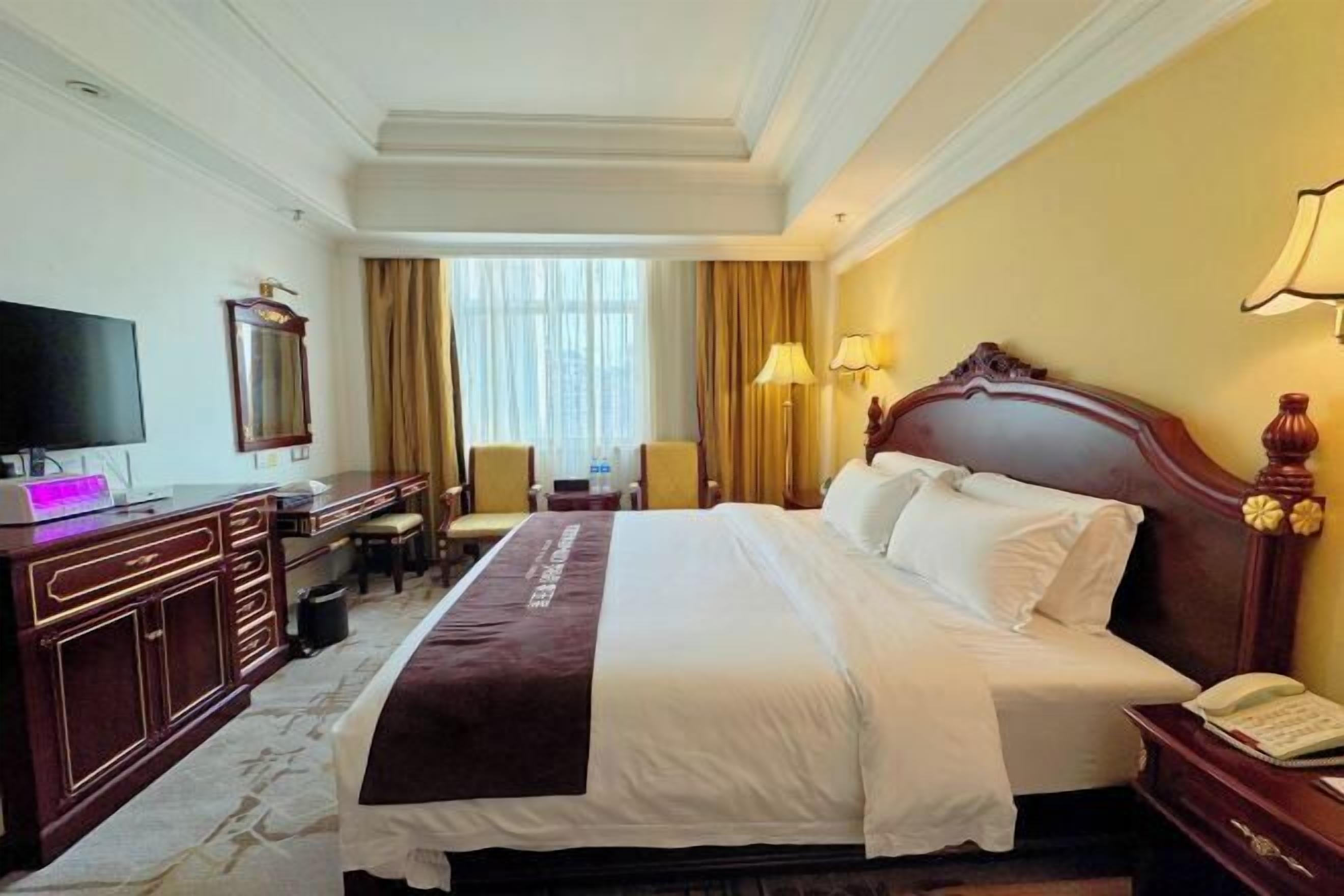 Laptopgeeigneter Arbeitsplatz, kostenloses WLAN