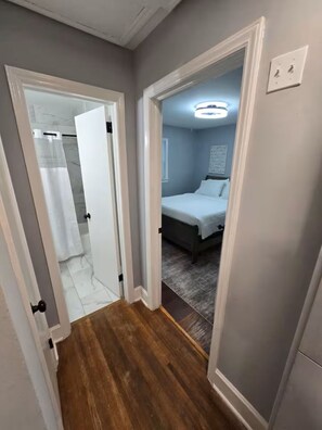 Tabla de planchar con plancha y wifi 