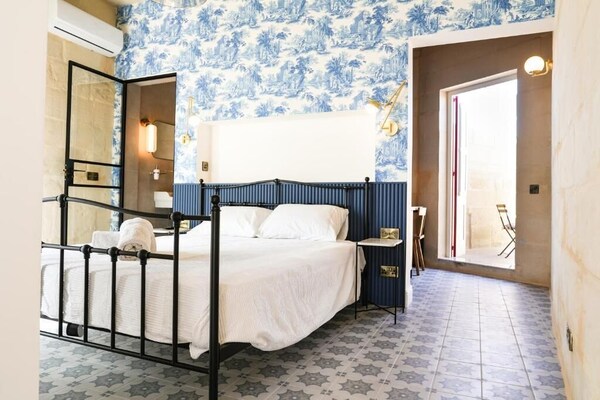 Fourteen Guesthouse - Malta