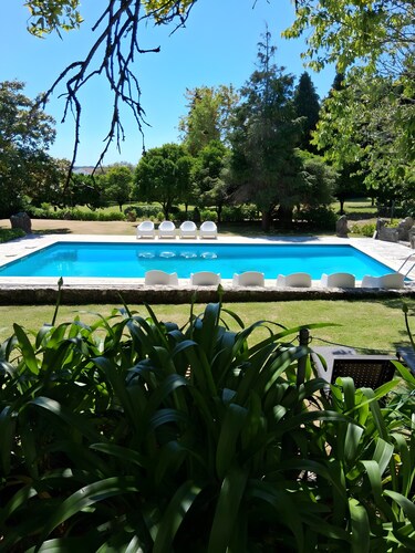 Villa 'Castelo De Portuzelo' with River Views, Private Pool and Wi-Fi