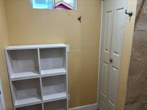 Interior - Urban comfort with a playful touch. (Houston)