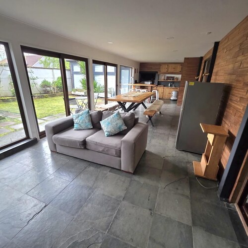 Spacious 6-bedroom house in wonderful Puerto Varas with AC