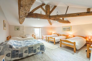 Strygejern/strygebræt, Wi-Fi, sengetøj