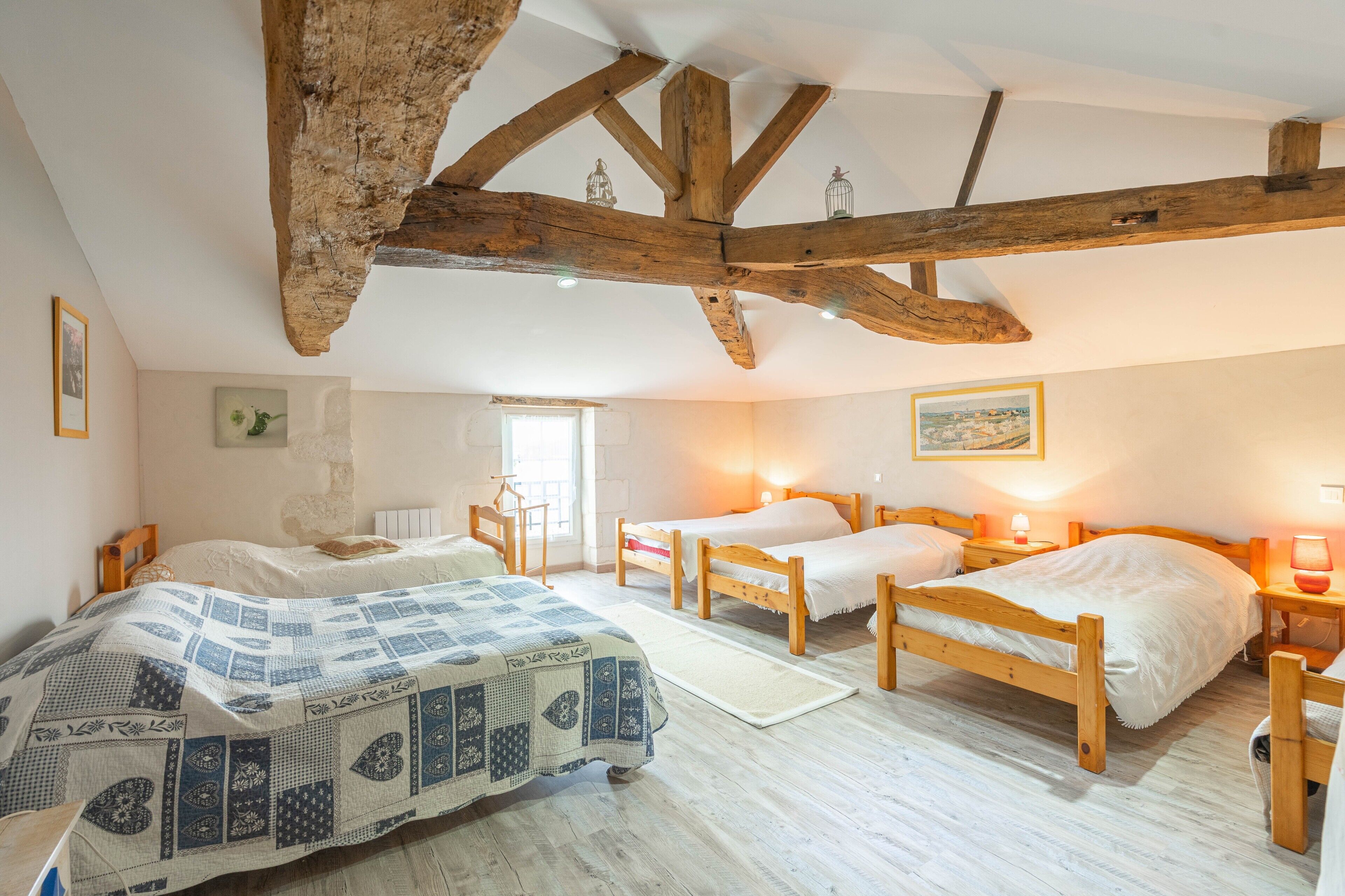 Strygejern/strygebræt, Wi-Fi, sengetøj