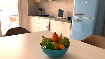 Refrigerador, horno, parrilla de estufa y lavavajillas