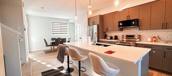 3 bedroom + office full house in the heart of Southfork Leduc