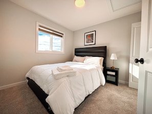 3 chambres, bureau, fer et planche à repasser, Wi-Fi gratuit