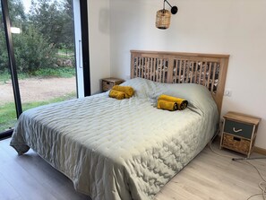 Room - Vrbo Property (Occhiatana)