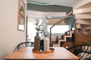 Dining - Dione Central Loft (Iraklio)
