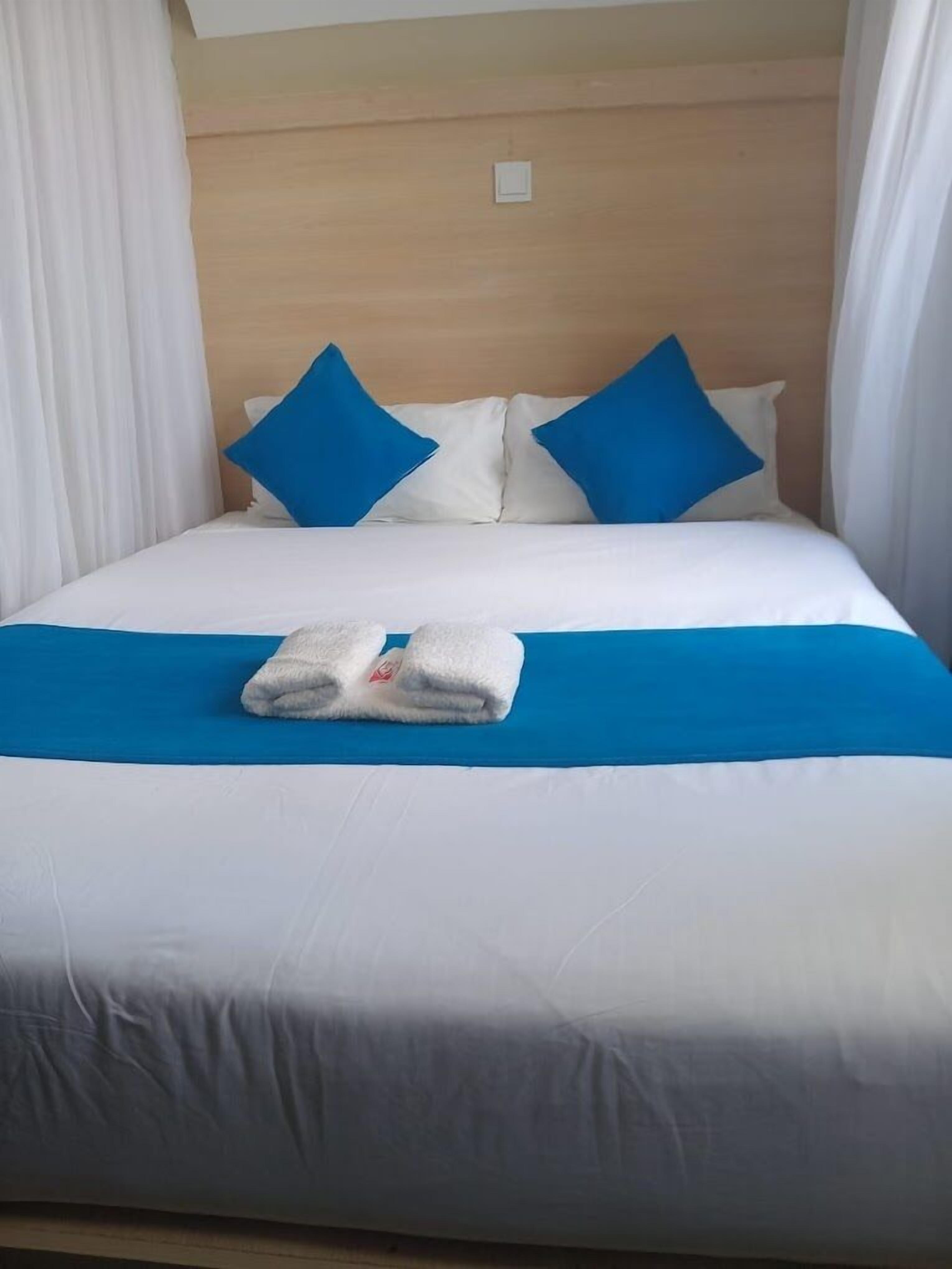 Habitación individual Deluxe | Wifi gratis y ropa de cama 