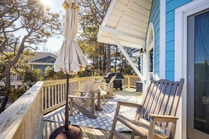 Terrace/patio - 5min to Beach w Resort Perks! Renovated CLR Home (Corolla)