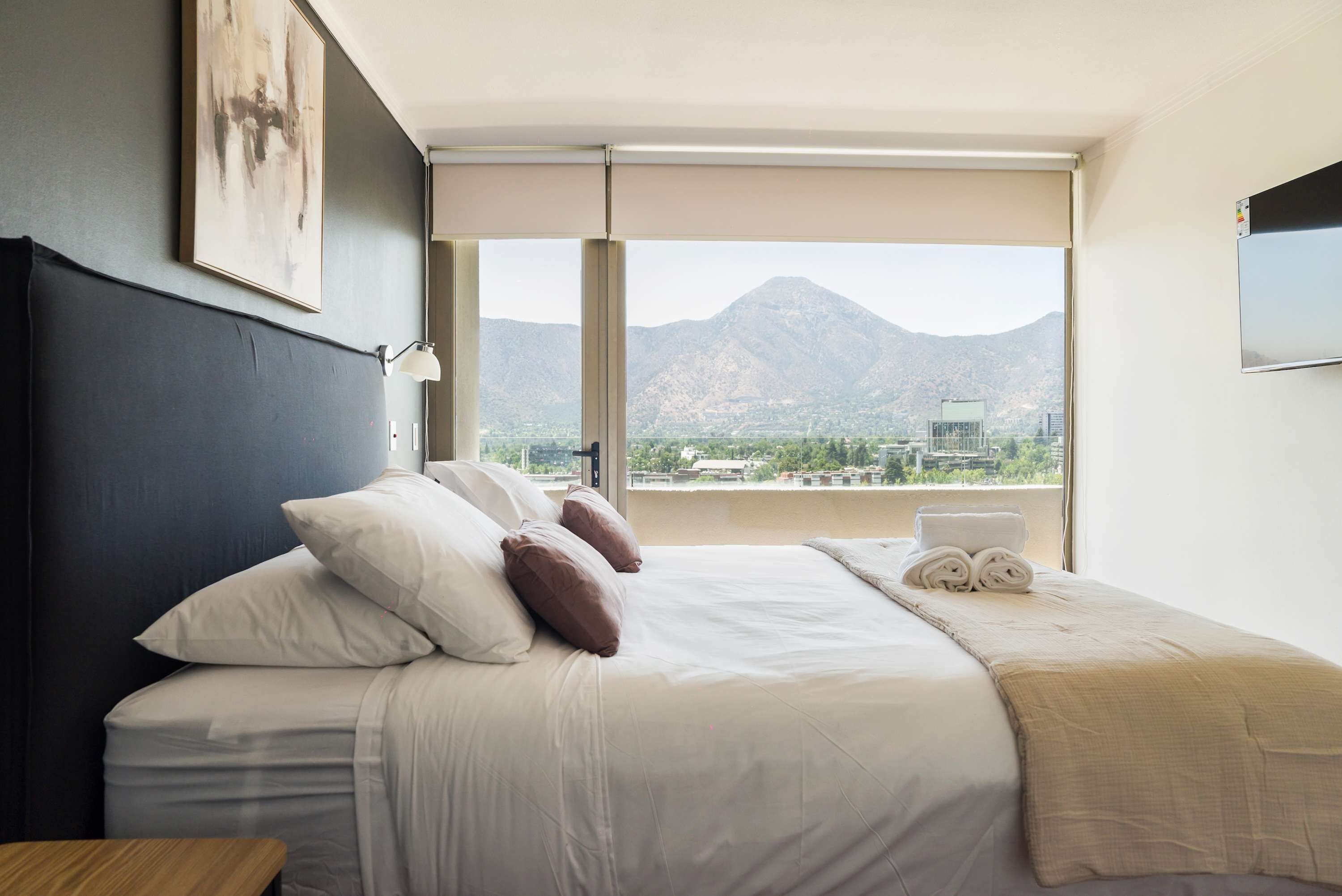 2 makuuhuonetta, silitysrauta/-lauta, ilmainen Wi-Fi, vuodevaatteet