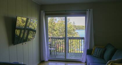 Fairbank Views & Lakeside Dining