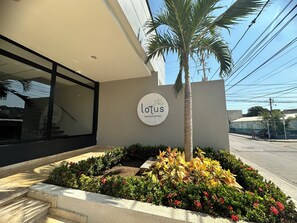 Exterior detail - Edificio Lotus - Torices (Cartagena)