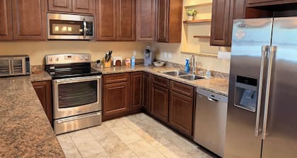 New Home Centrally Located in South Daytona