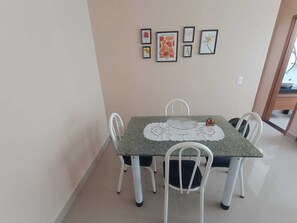 Dining - 2-Bedroom Apartment in Maceió with Panoramic Sea View (Maceió)