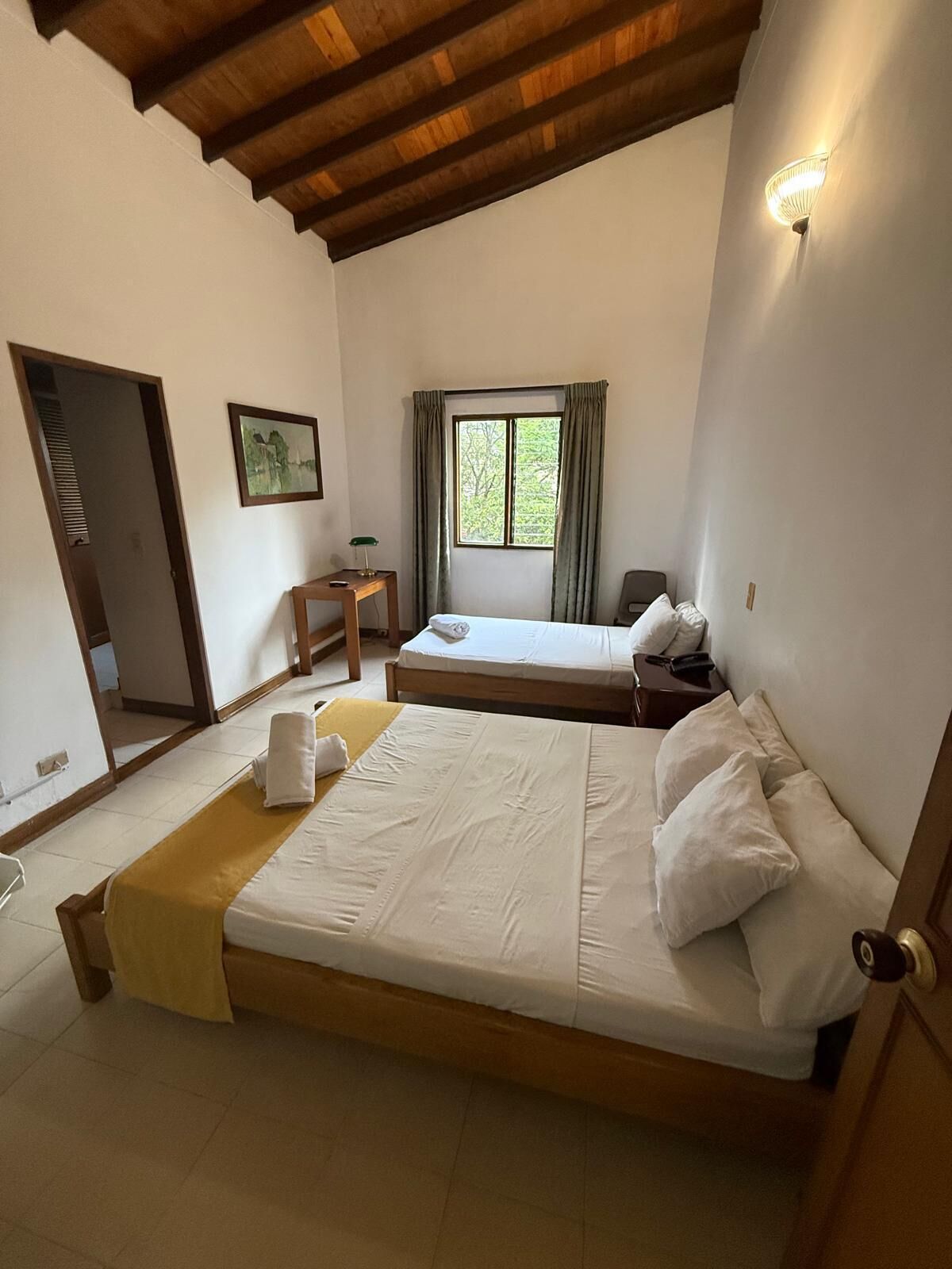 Standard Triple Room, City View