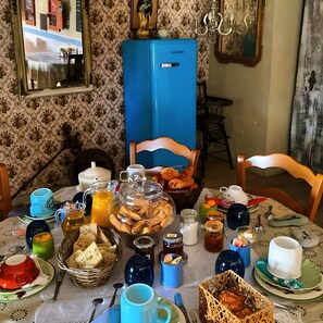 Dining - Suite Serenata - Casa Ghjunca (Rapale)