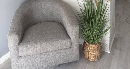 Cozy 1-bedroom cottage close to Tampa attractions