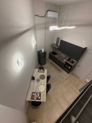 Dining - Dante Urbano Loft (Torino)