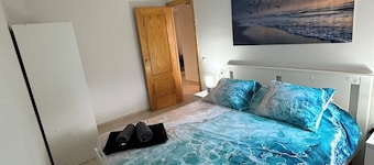 Renovated apartment with pool and 2 minutes from the beach. Quiet location