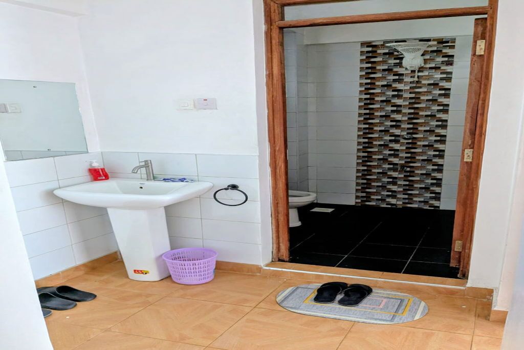 Towels, toilet paper