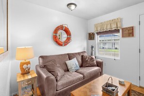 TV, fireplace, DVD player - Historic Rockaway Cottage Near 7 Miles of Beach (Rockaway Beach)