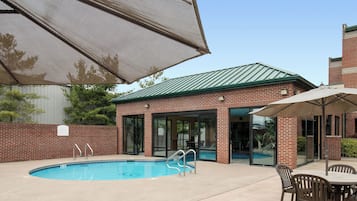 Indoor pool, seasonal outdoor pool