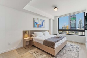 2 bedrooms, iron/ironing board, WiFi, bed sheets - 2BR Steps to FIFA Fan Fest · Rooftop Pool & Gym (Miami)