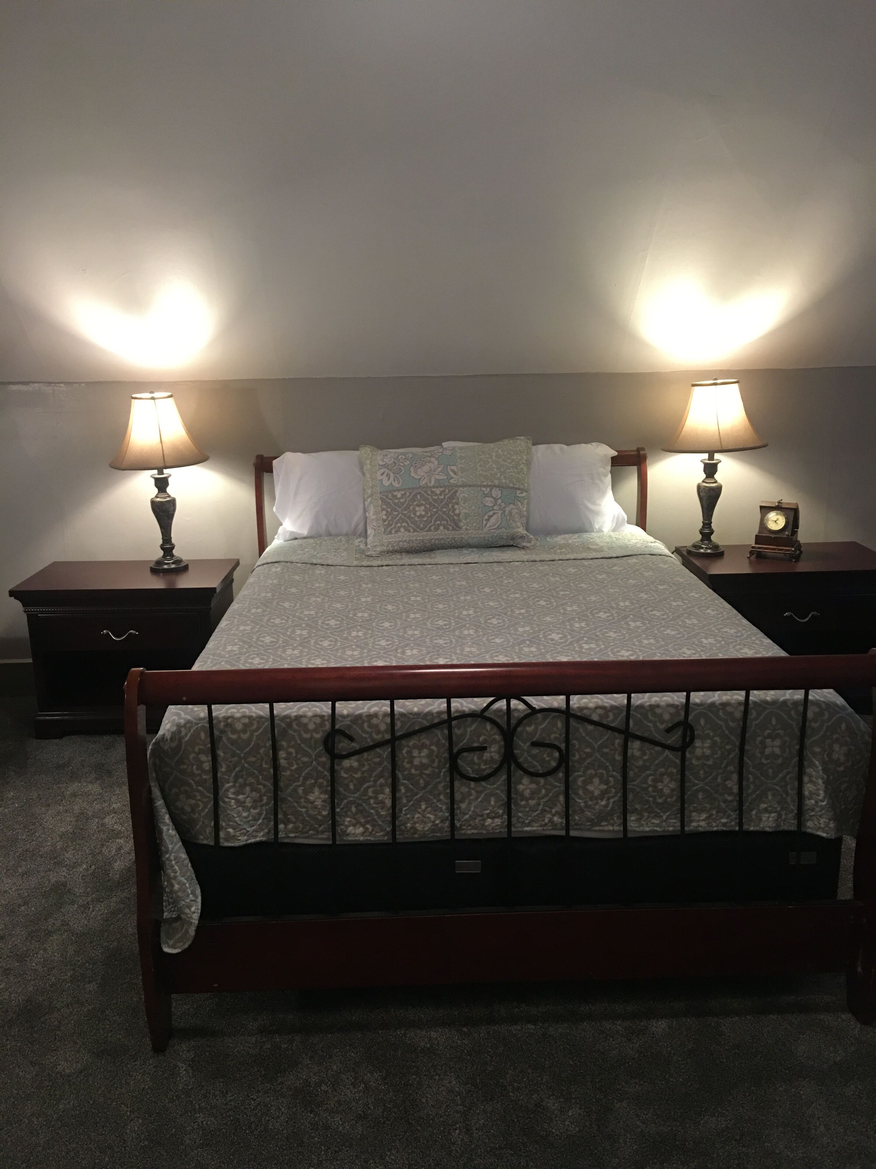 熨斗/熨衣板、WiFi、床单