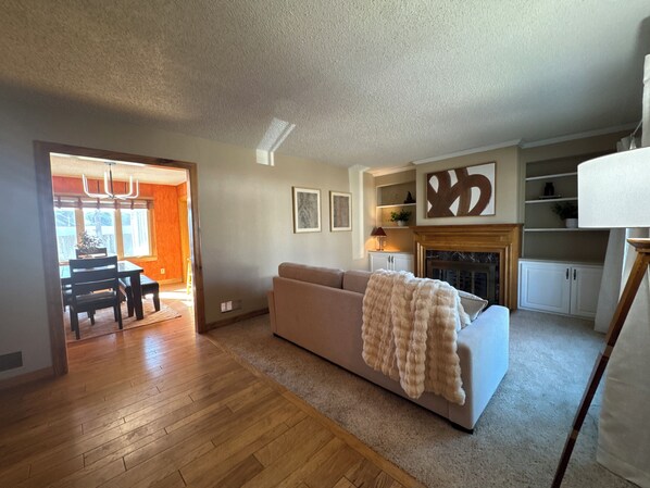 Smart TV, fireplace, books