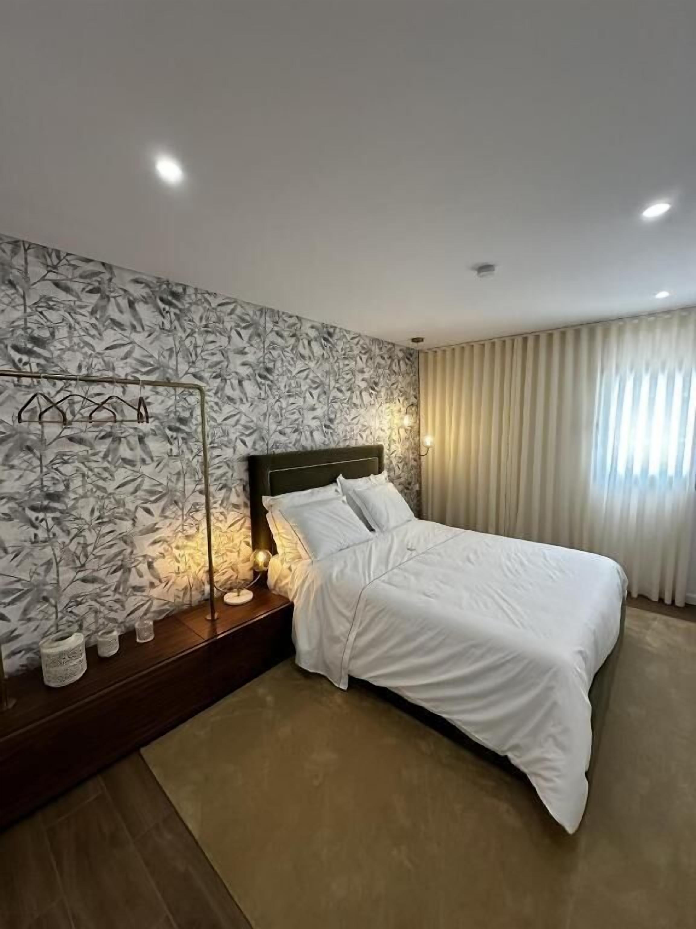 Hus - utsikt mot poolen | Strykjärn/strykbräda och gratis wi-fi