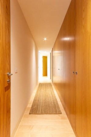 Interior - Garça Real - Porto House w/Terrace by Lisbeyond (Porto)
