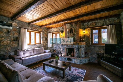 Authentic One-Bedroom Stone Villa | Luxury Design