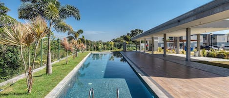 Basic Apartment | Pool | Outdoor pool