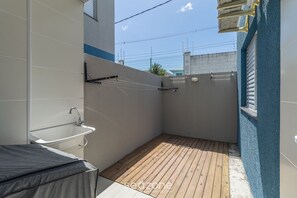 Basic Apartment | Terrace/patio - Apt in Condo w/ Pool in Porto Seguro Tmr0104 (Porto Seguro)