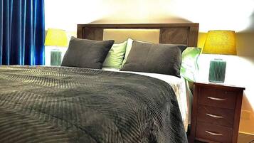 Caja de seguridad en la habitación, cortinas blackout y wifi gratis