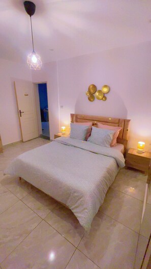 Room - Vrbo Property (arkou)