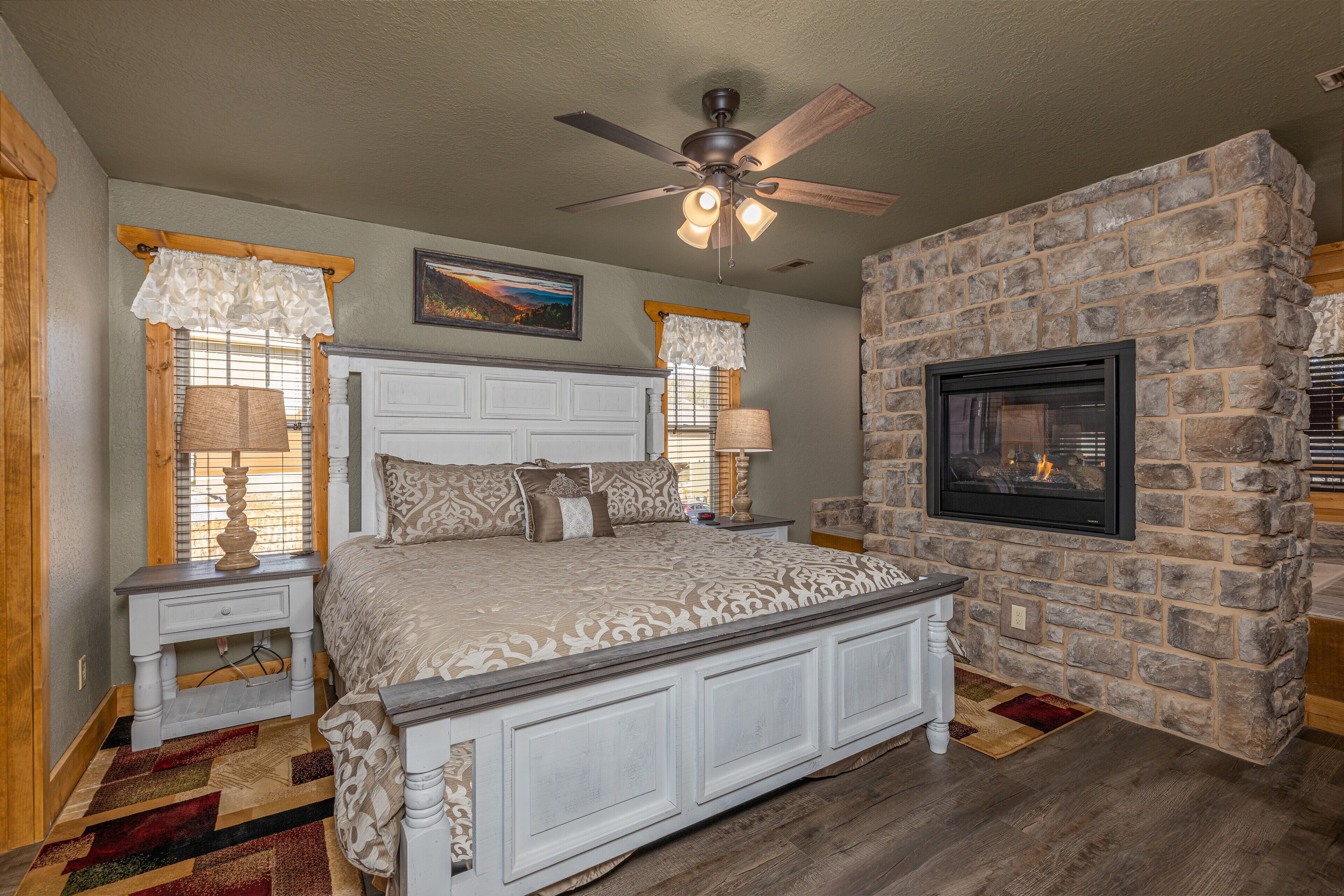 Cottage, plusieurs lits, bain à remous, vue montagne (Chateaux Bliss)