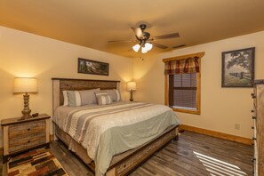 3 habitaciones, decoración personalizada y muebles diferentes 