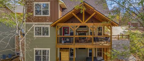 บริเวณภายนอก