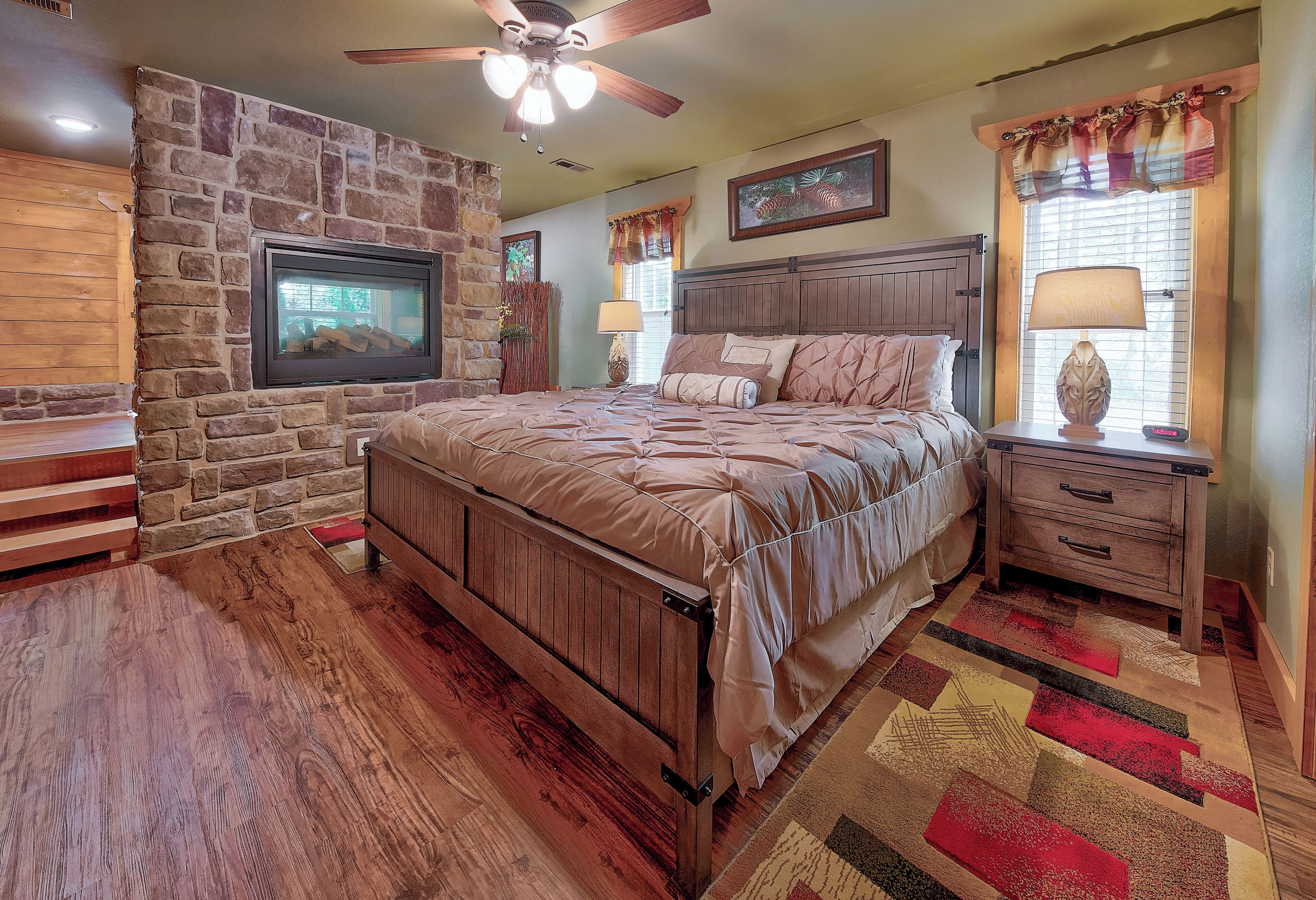 Chalet, Multiple Beds, Hot Tub, Mountain View (Break Time) | 5 bedrooms, individually decorated, individually furnished, bed sheets