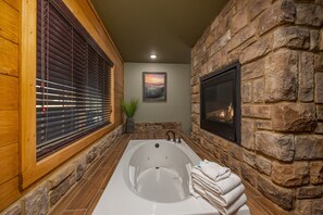 Chalet, letti multipli, idromassaggio, vista montagna (Heaps O'Fun) | Interni