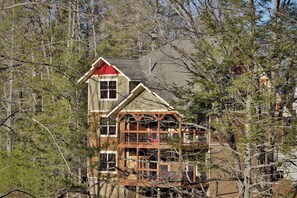 Exterior - Hilltop Haven (Gatlinburg)