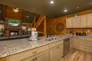 샬레, 침대(여러 개), 수영장 이용 (Fireside Retreat) | 전용 주방