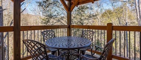 Fjallakofi - mörg rúm - aðgengi að sundlaug (Fireside Retreat) | Útsýni úr herberginu