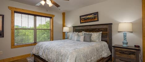 Chalet, useita sänkyjä, pääsy uima-altaalle, vuoristonäköala (Tri Star Lodge) | Näkymä huoneesta