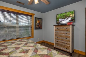 Phòng, nhiều giường, có thể sử dụng hồ bơi, quang cảnh núi (Mountain Sunrise Pool Cottage) | 4 phòng ngủ 