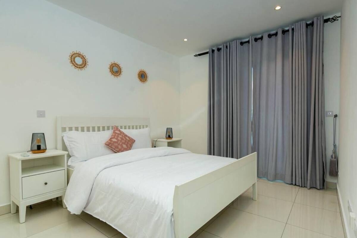 In-room safe, desk, laptop workspace, iron/ironing board